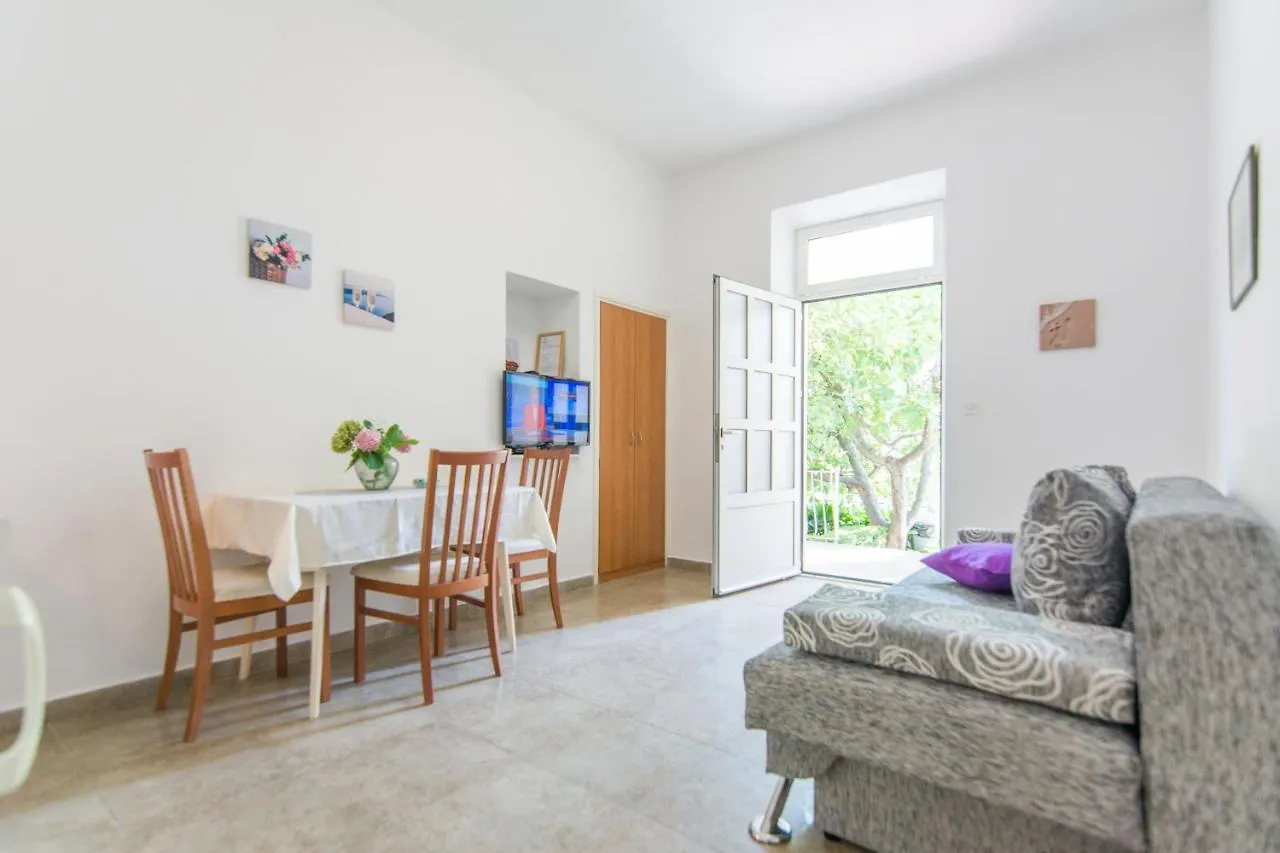 Apartman Asja Biograd Na Moru