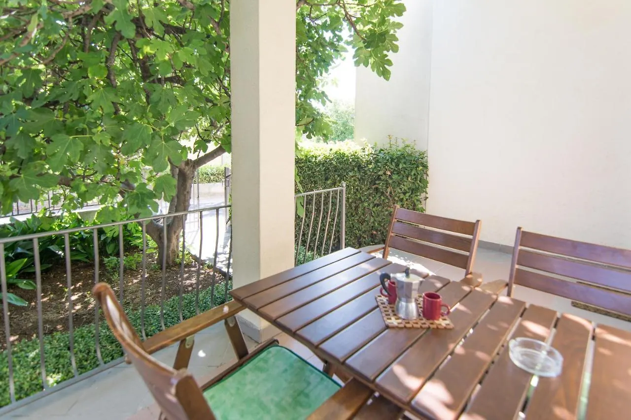 Apartman Asja Biograd Na Moru