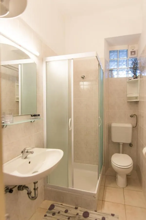 Apartment Apartman Asja Biograd Na Moru Croatia